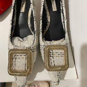 Heels. Pumps. Stilleto. Sandals. Shoes